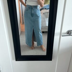 Aritzia Denim Forum Denim Jean Skirt 26